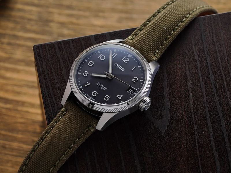 Oris Oris Propilot Big Crown Propilot Big Date 01 751 7761 4063-07 3 20 03LC, propilot швейцария мужские часы на браслете тканевый боковой вид